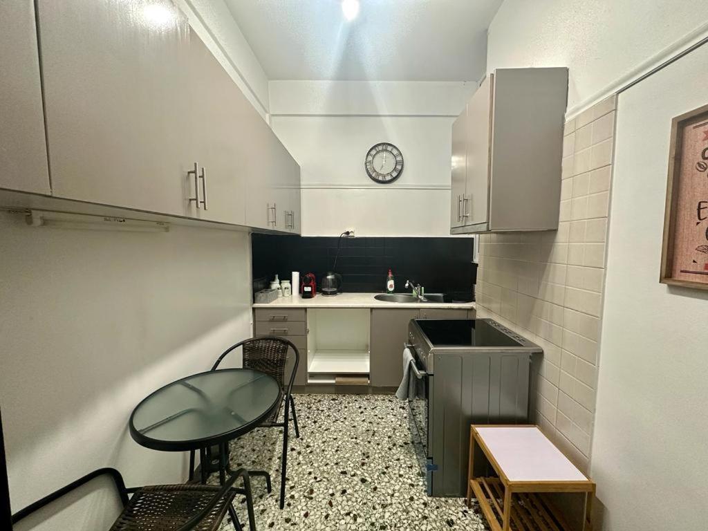 Appartement Athens 3Br Riviera Alimos Extérieur photo
